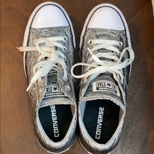 Great Condition Size 9 Converse